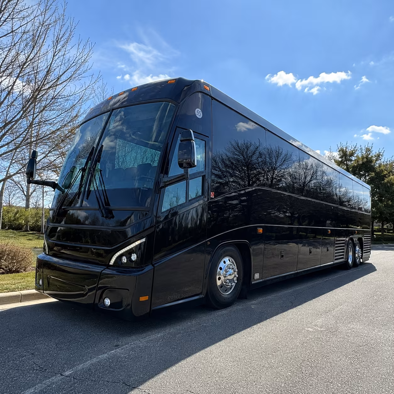 no matter your industry or shift schedule find employee buses built around your team