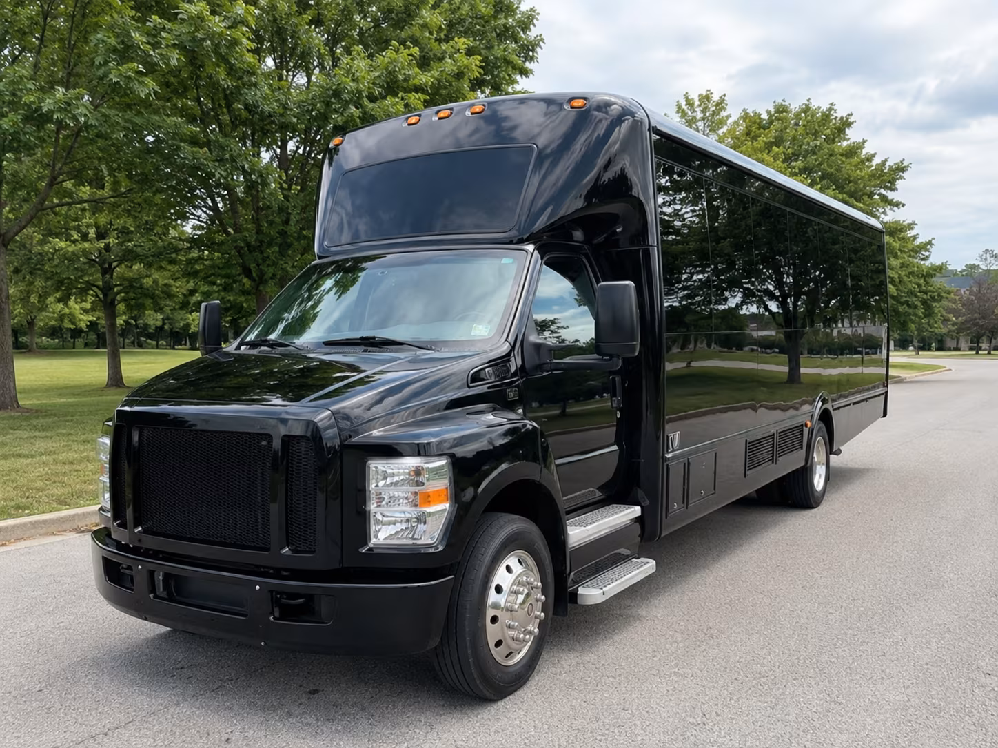 ski day party bus rental