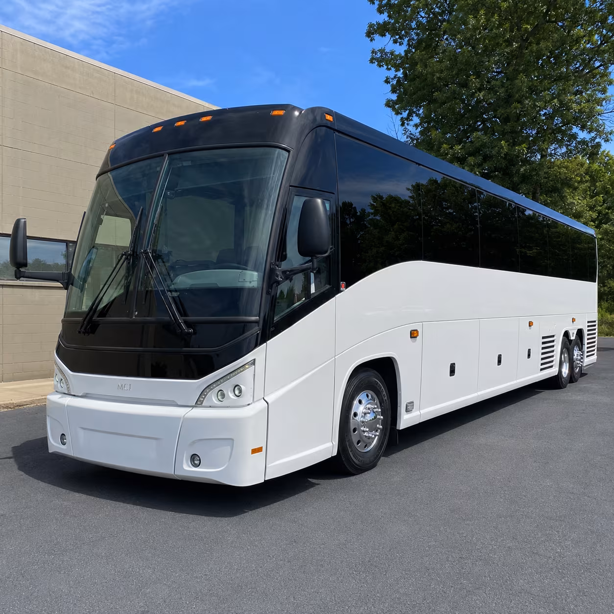 we help you compare long distance bus options across all of southwest montana